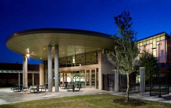 Project by Overland Partners, Inc. - Photographed by Charles David Smith